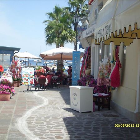 B&B Celestina Ischia 拉科阿梅诺 外观 照片